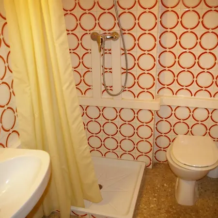 公寓 Coimbra Vista Mar Orangecosta 贝尼卡西姆
