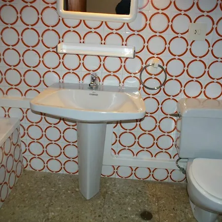 公寓 Coimbra Vista Mar Orangecosta 贝尼卡西姆